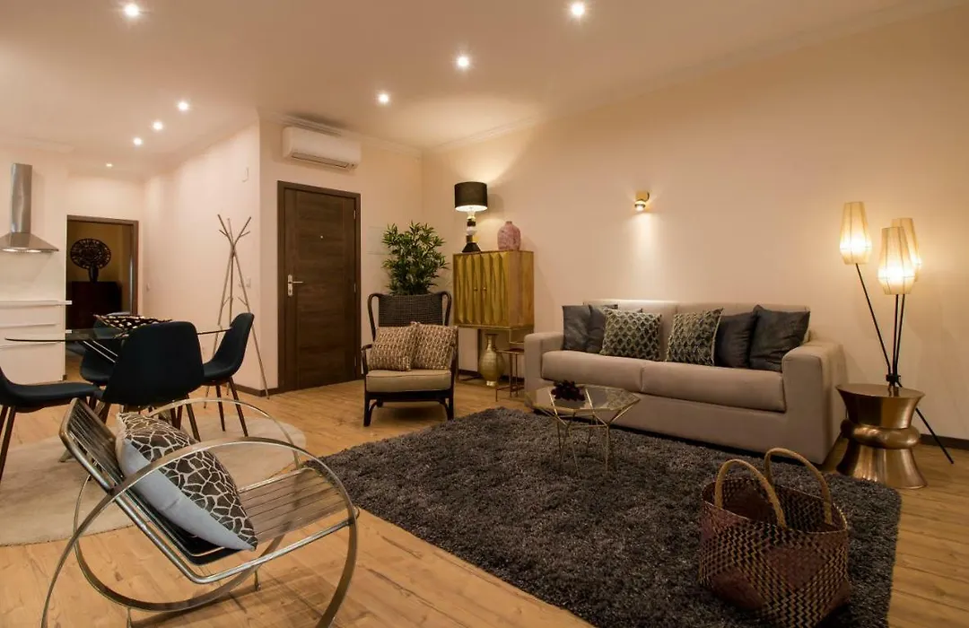 Apartamentos Rosa Do Bairro Alto-1